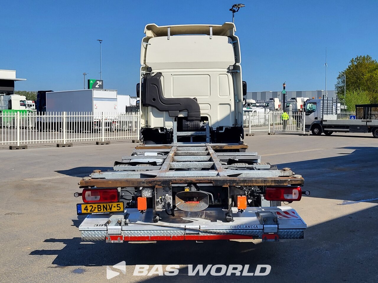 Other : DAF CF 370 شاحنات الحاويات