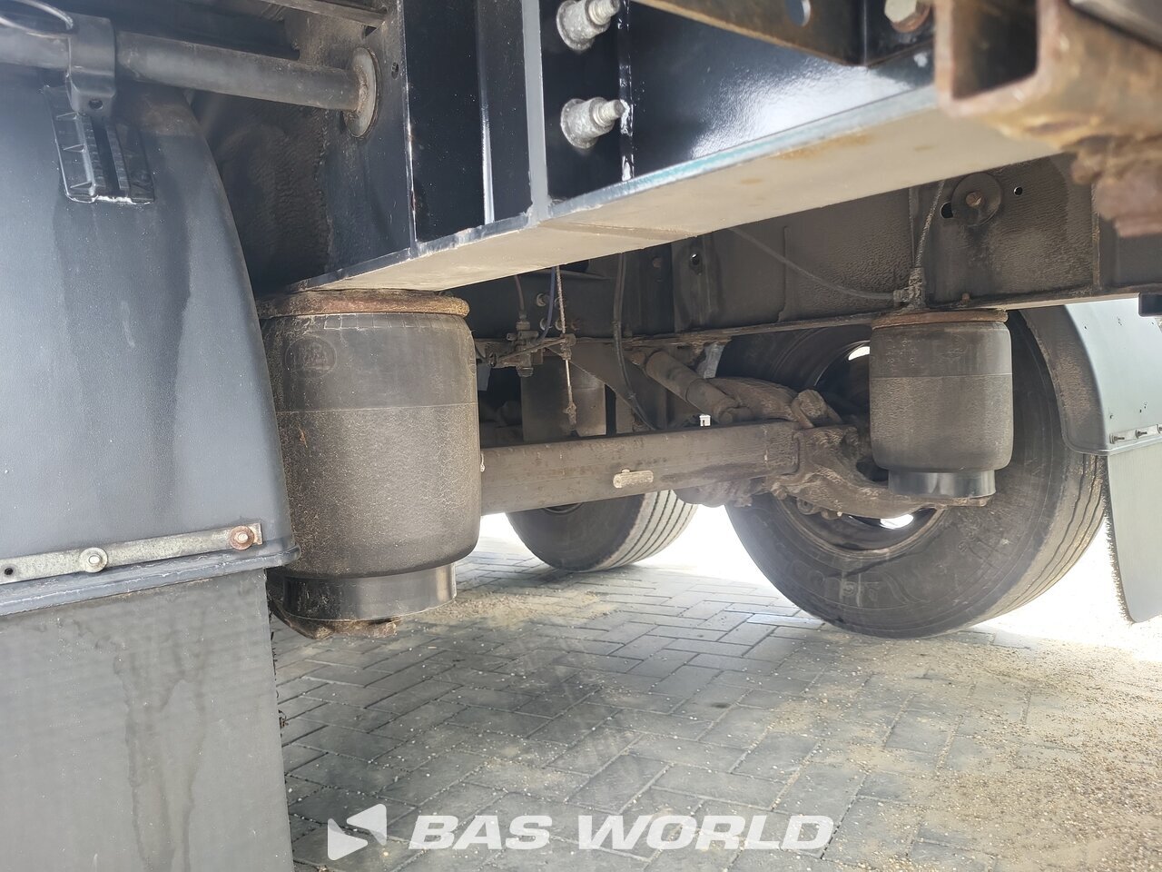 Other : CIMC Curtainside semi-trailer