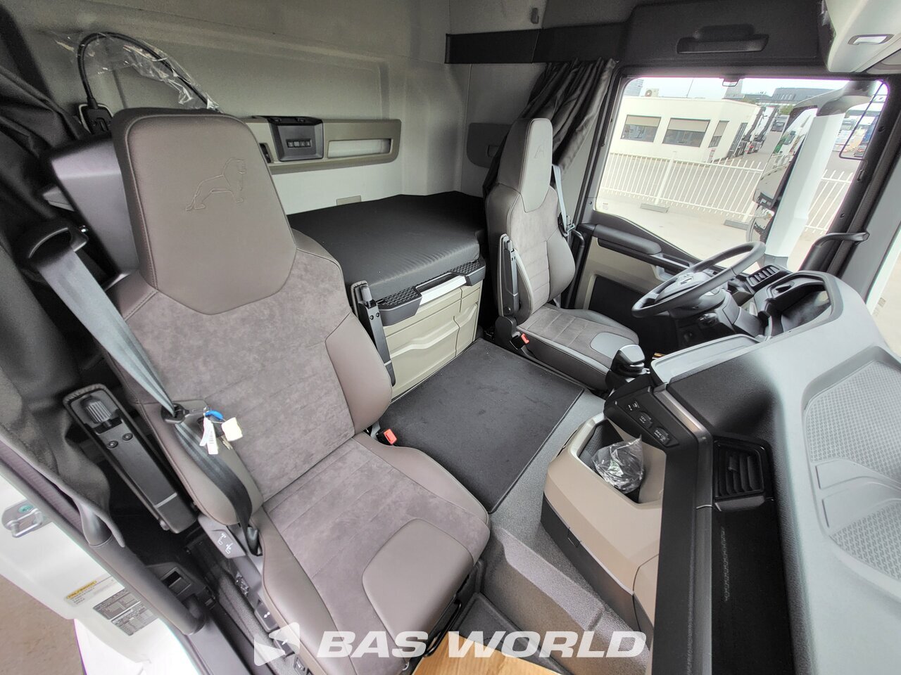 Other : MAN TGX 35.520 Flatbed trucks