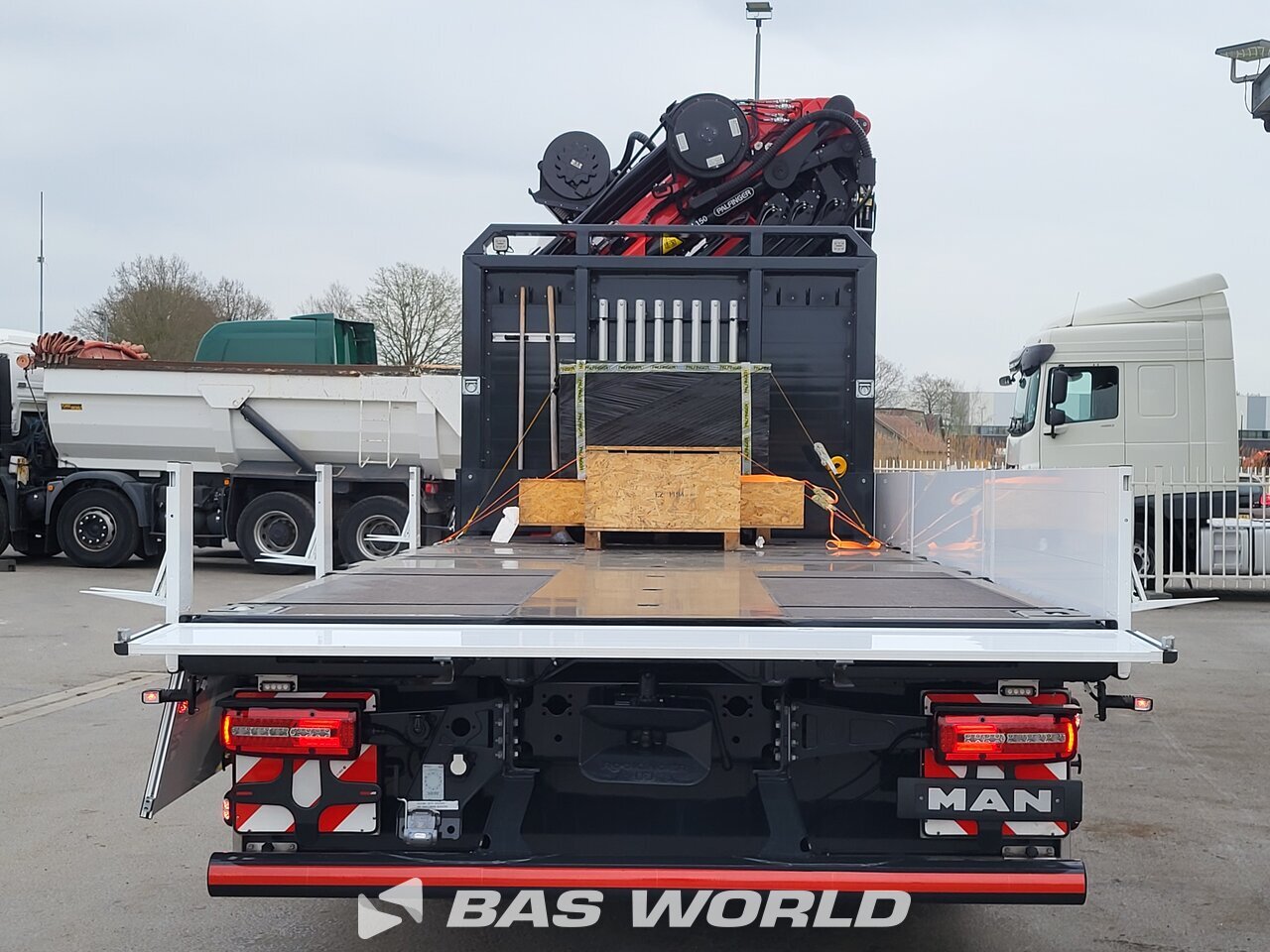 Other : MAN TGX 35.520 Flatbed trucks