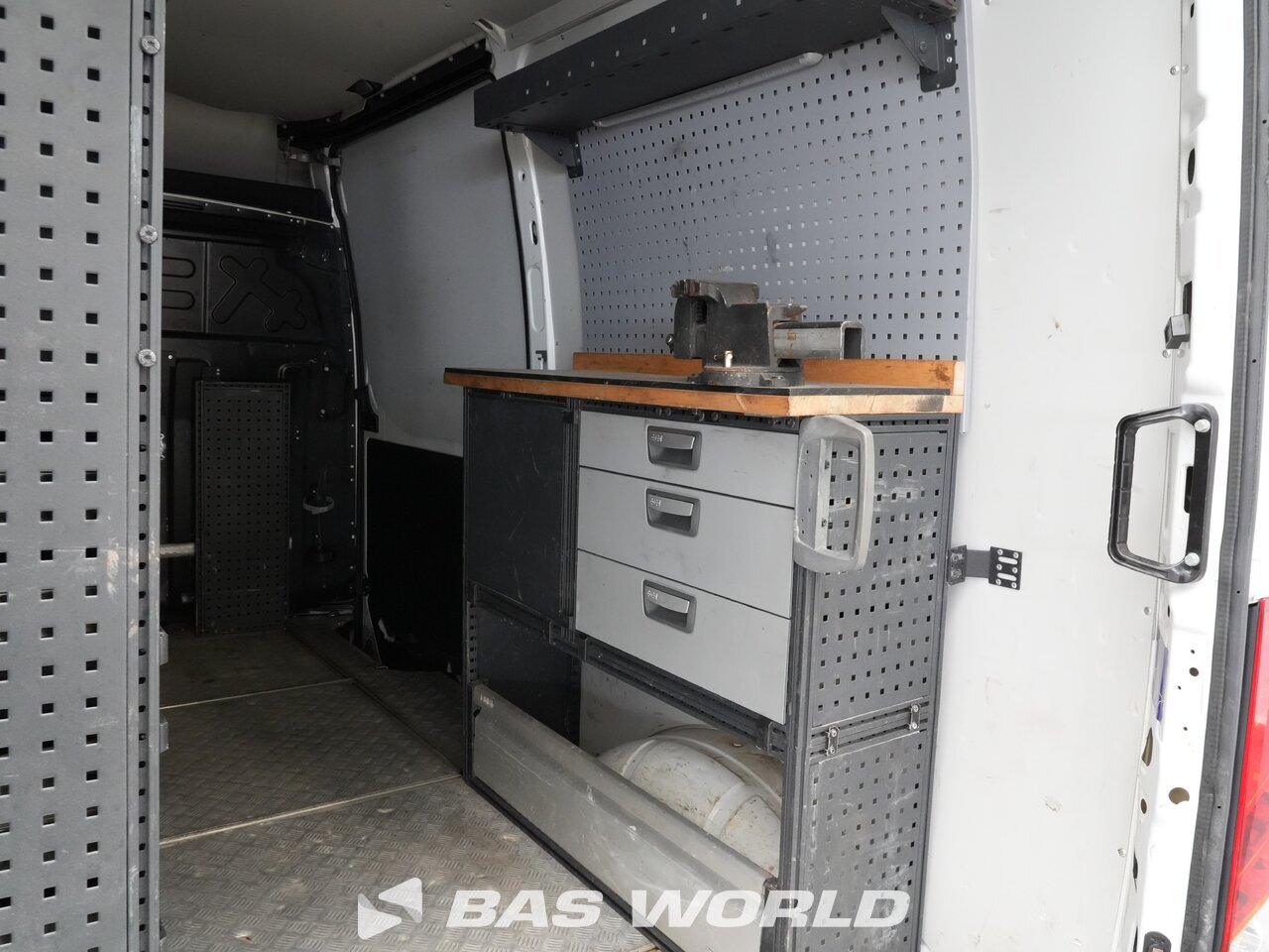 Other : Iveco Daily 35S16 Затворен ван