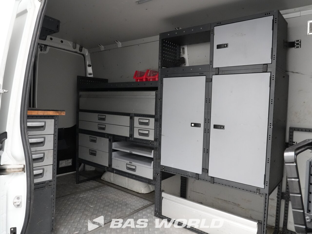 Other : Iveco Daily 35S16 Затворен ван