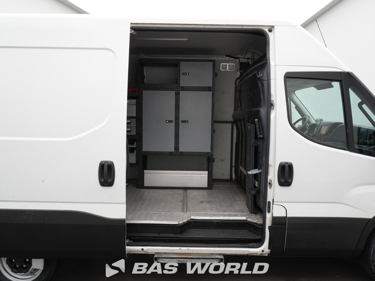 Other : Iveco Daily 35S16 Затворен ван