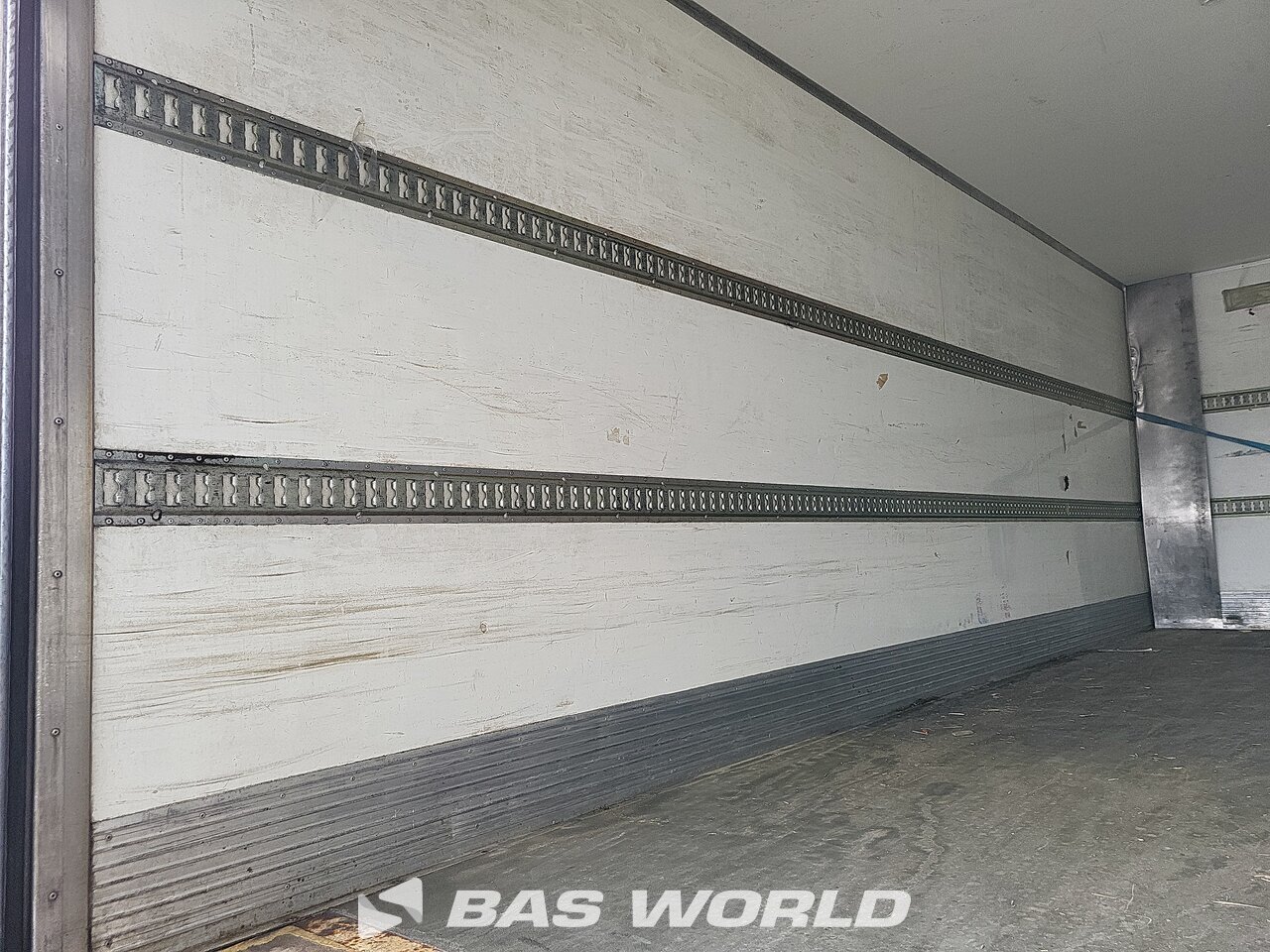 Other : DAF LF 220 Box body truck
