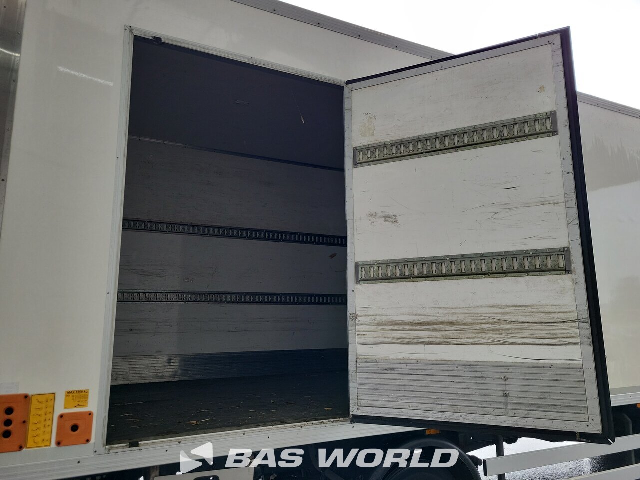 Other : DAF LF 220 Box body truck