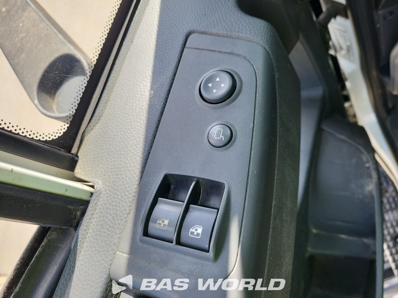 Other : Iveco Eurocargo 180E250 شاحنات مسطحة