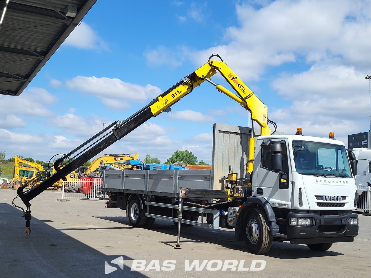 Other : Iveco Eurocargo 180E250 شاحنات مسطحة