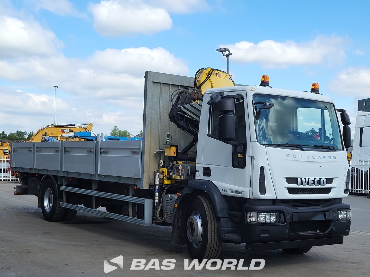 Other : Iveco Eurocargo 180E250 شاحنات مسطحة
