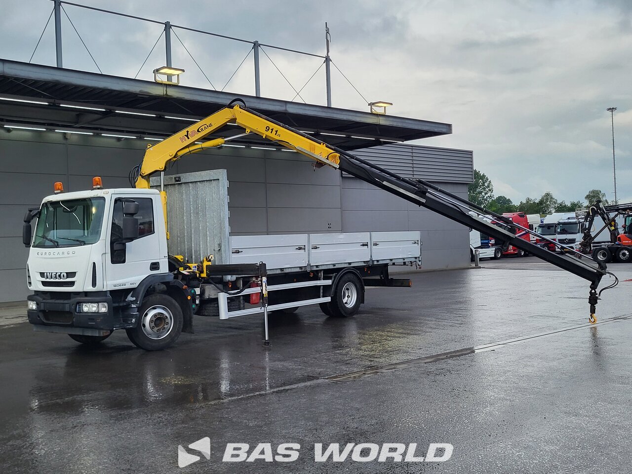 Other : Iveco Eurocargo 160E280 شاحنات مسطحة