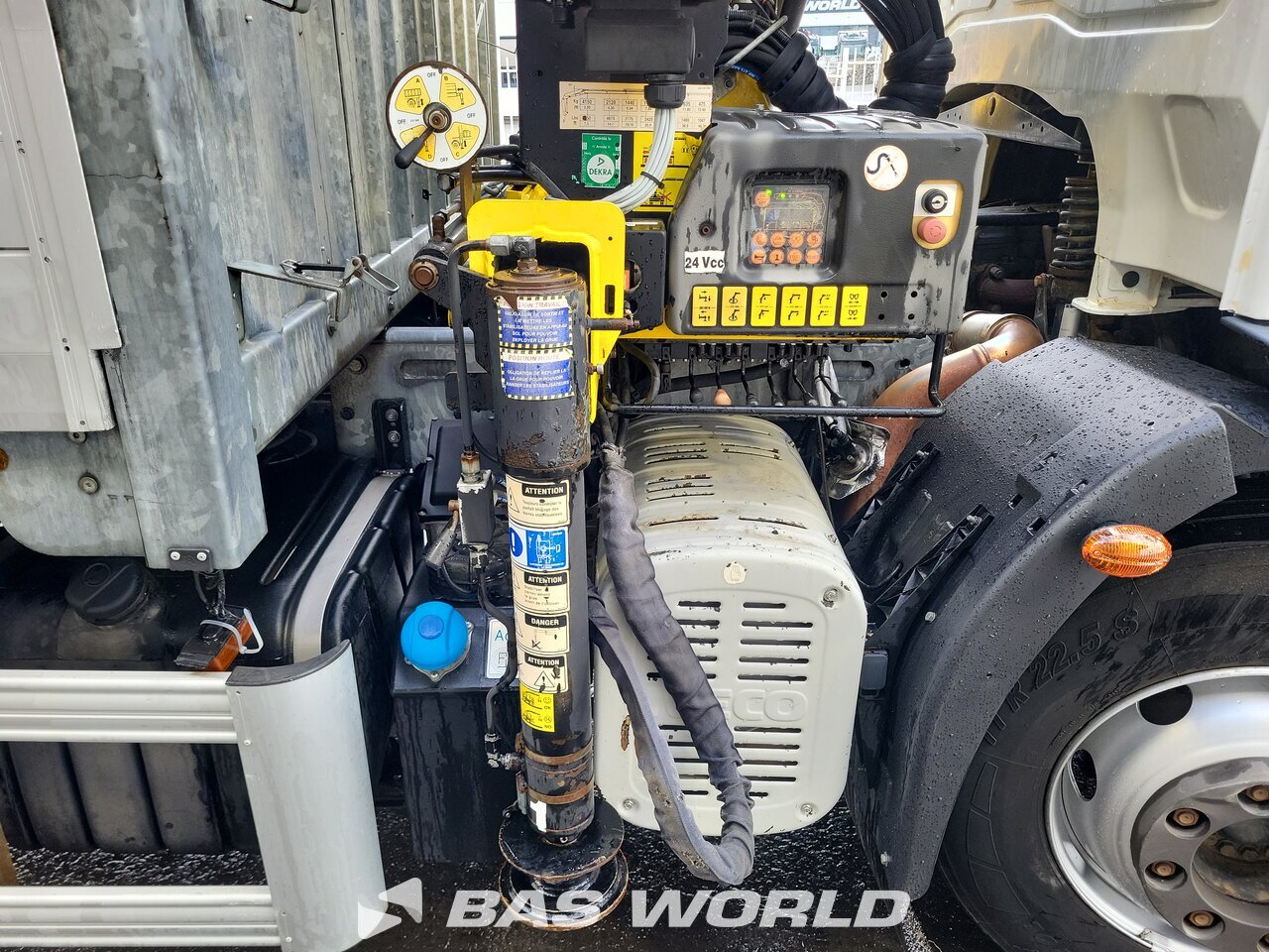 Other : Iveco Eurocargo 160E280 شاحنات مسطحة
