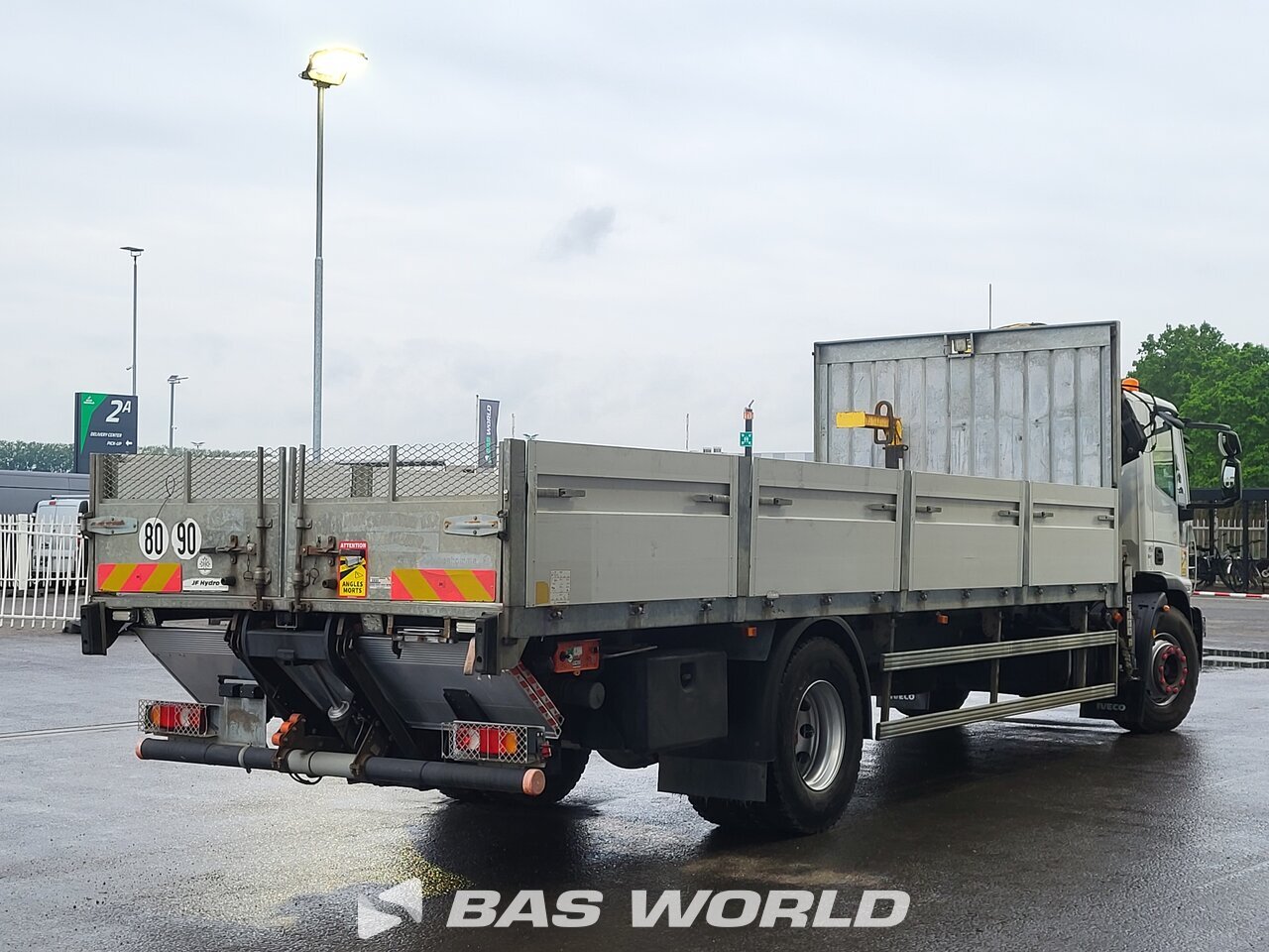 Other : Iveco Eurocargo 180E250 شاحنات مسطحة