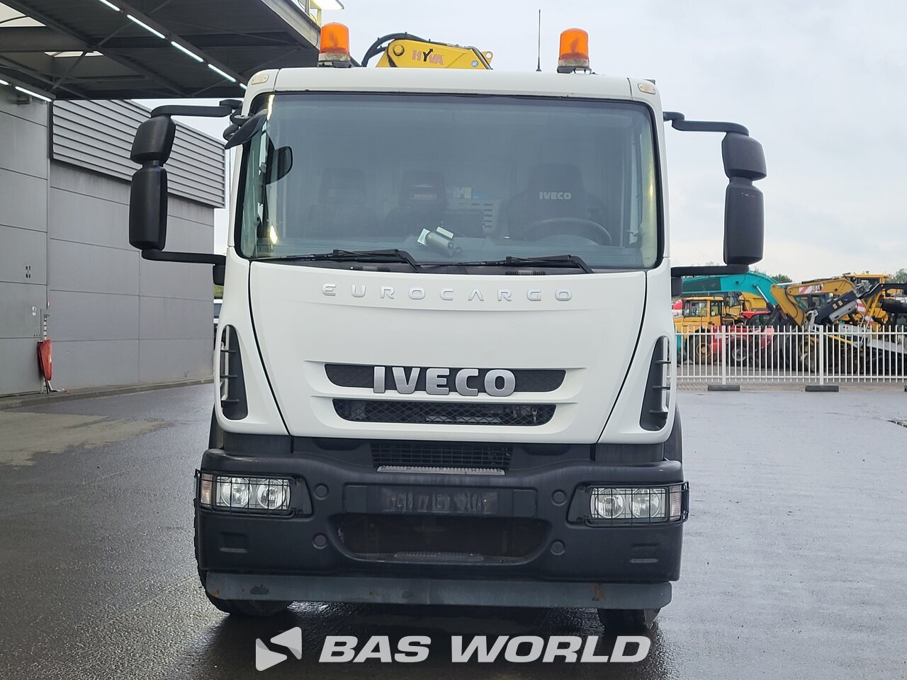Other : Iveco Eurocargo 180E250 شاحنات مسطحة
