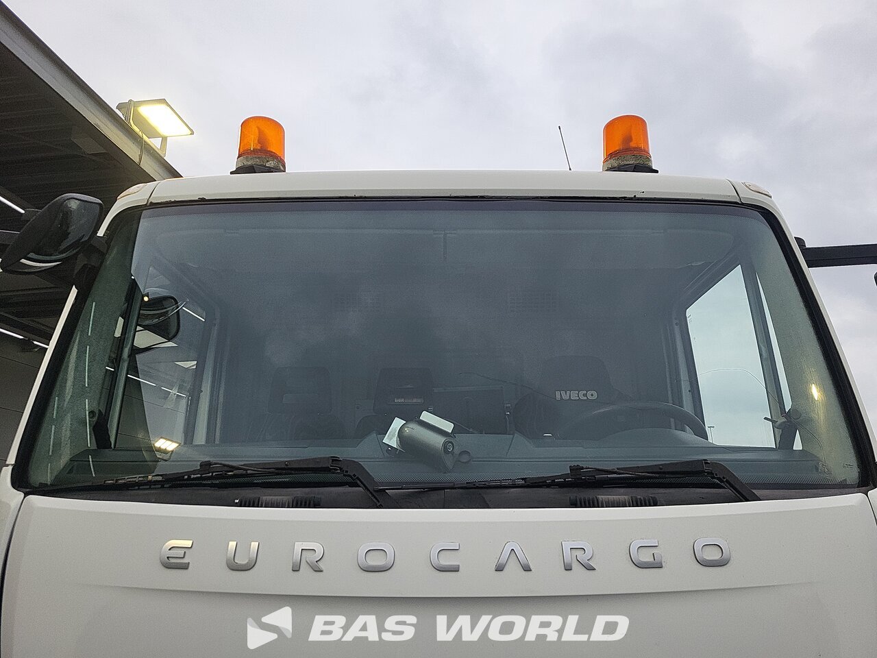 Other : Iveco Eurocargo 180E250 شاحنات مسطحة