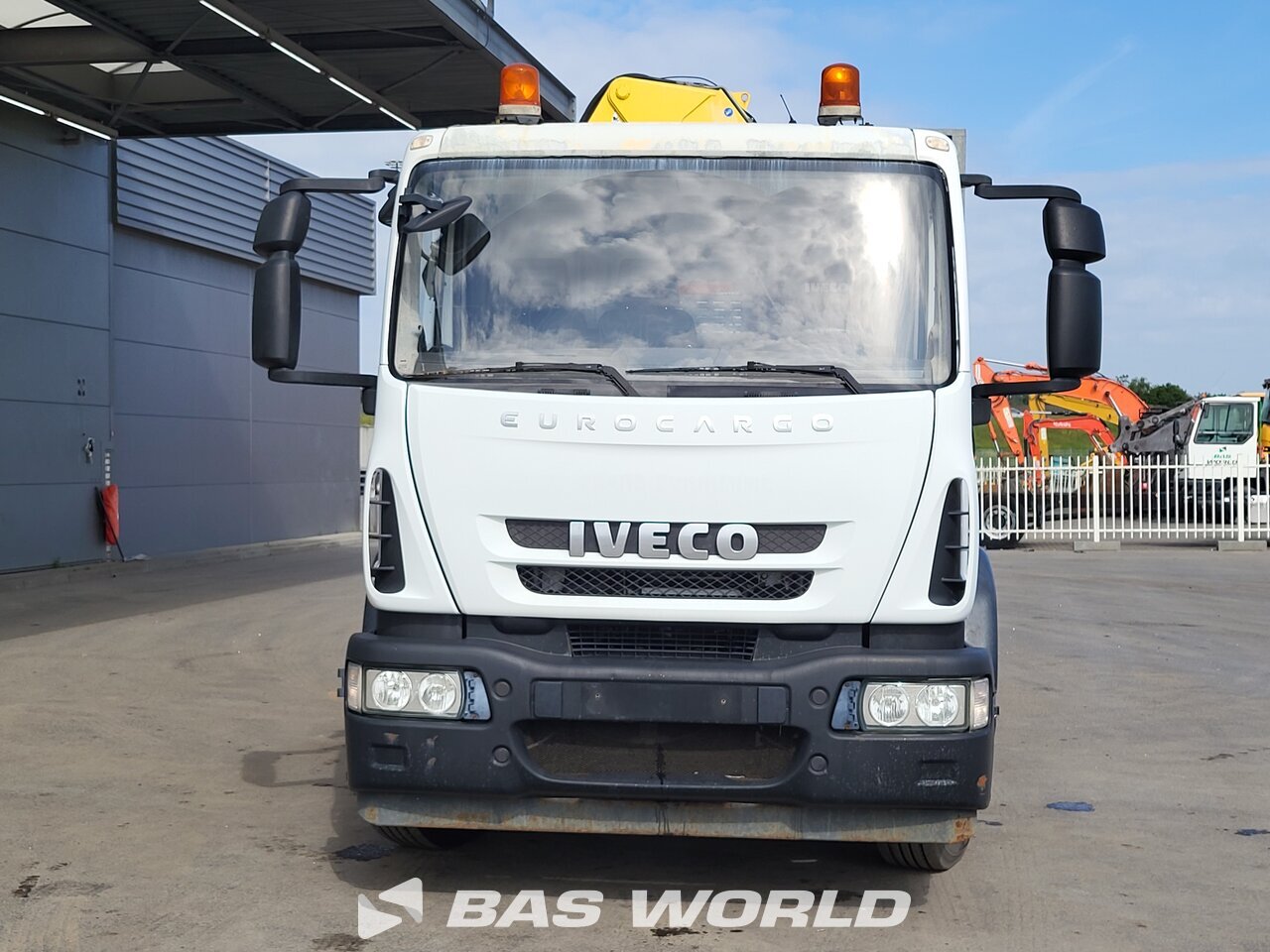 Other : Iveco Eurocargo 160E220 شاحنات مسطحة
