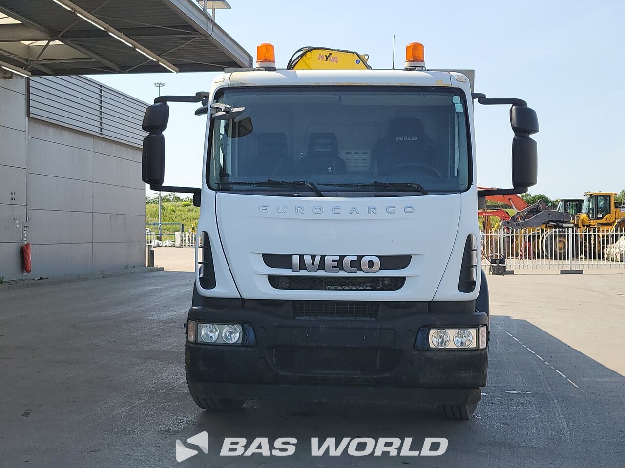 Other : Iveco Eurocargo 180E250 شاحنات مسطحة