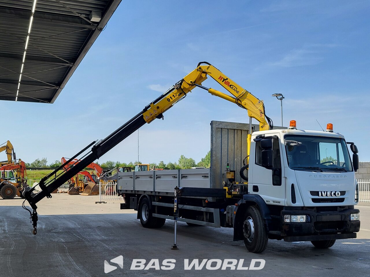 Other : Iveco Eurocargo 180E250 شاحنات مسطحة