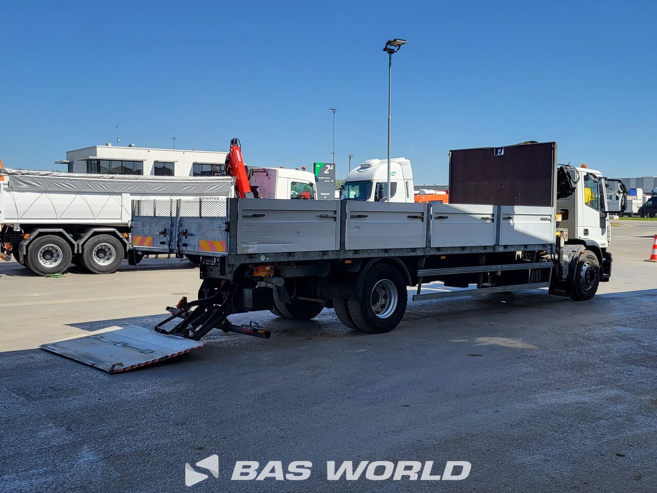 Other : Iveco Eurocargo 180E300 شاحنات مسطحة
