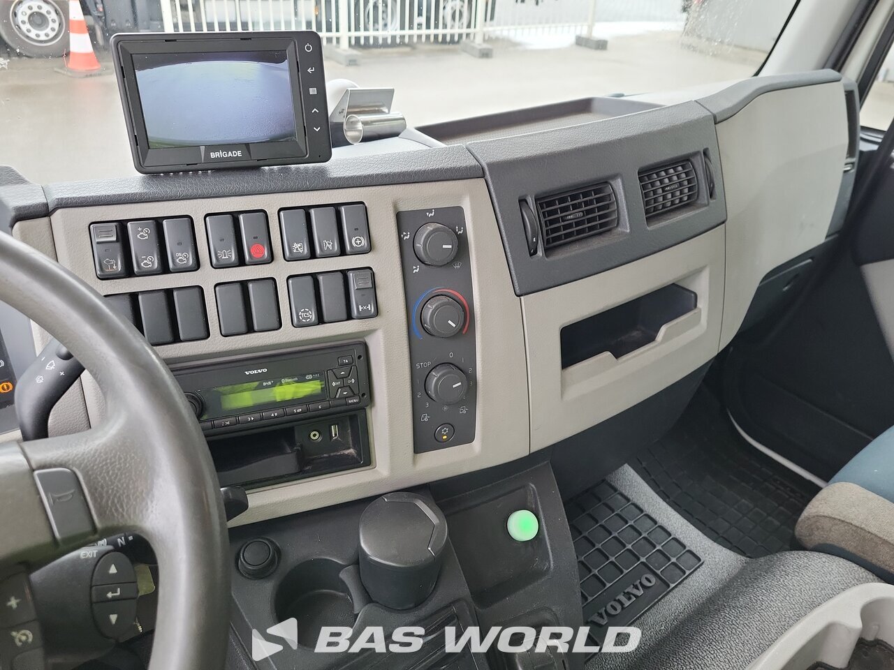 Other : Volvo FL 280 Avolavakuorma-auto