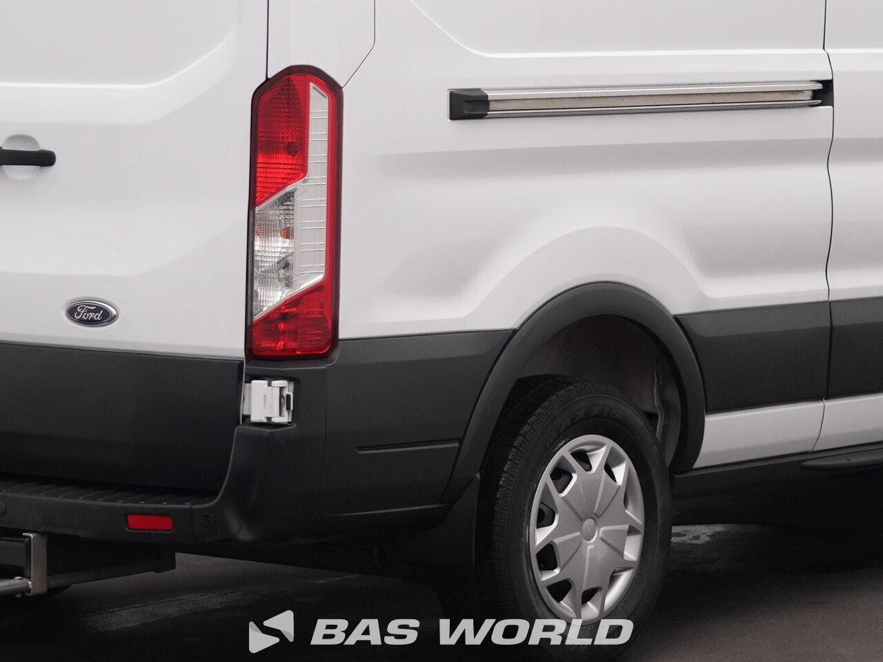Other : Ford Transit 130pk Furgão