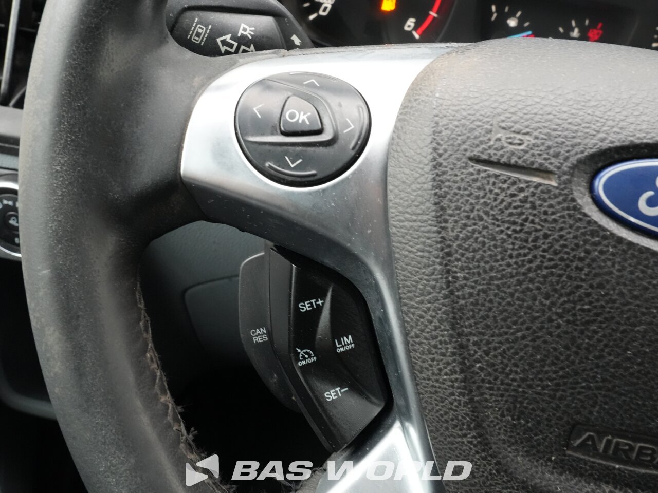 Other : Ford Transit 130pk Furgão
