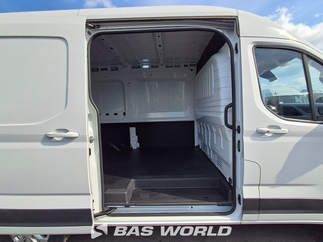 Other : Maxus eDeliver 9 Gesloten bestelwagen