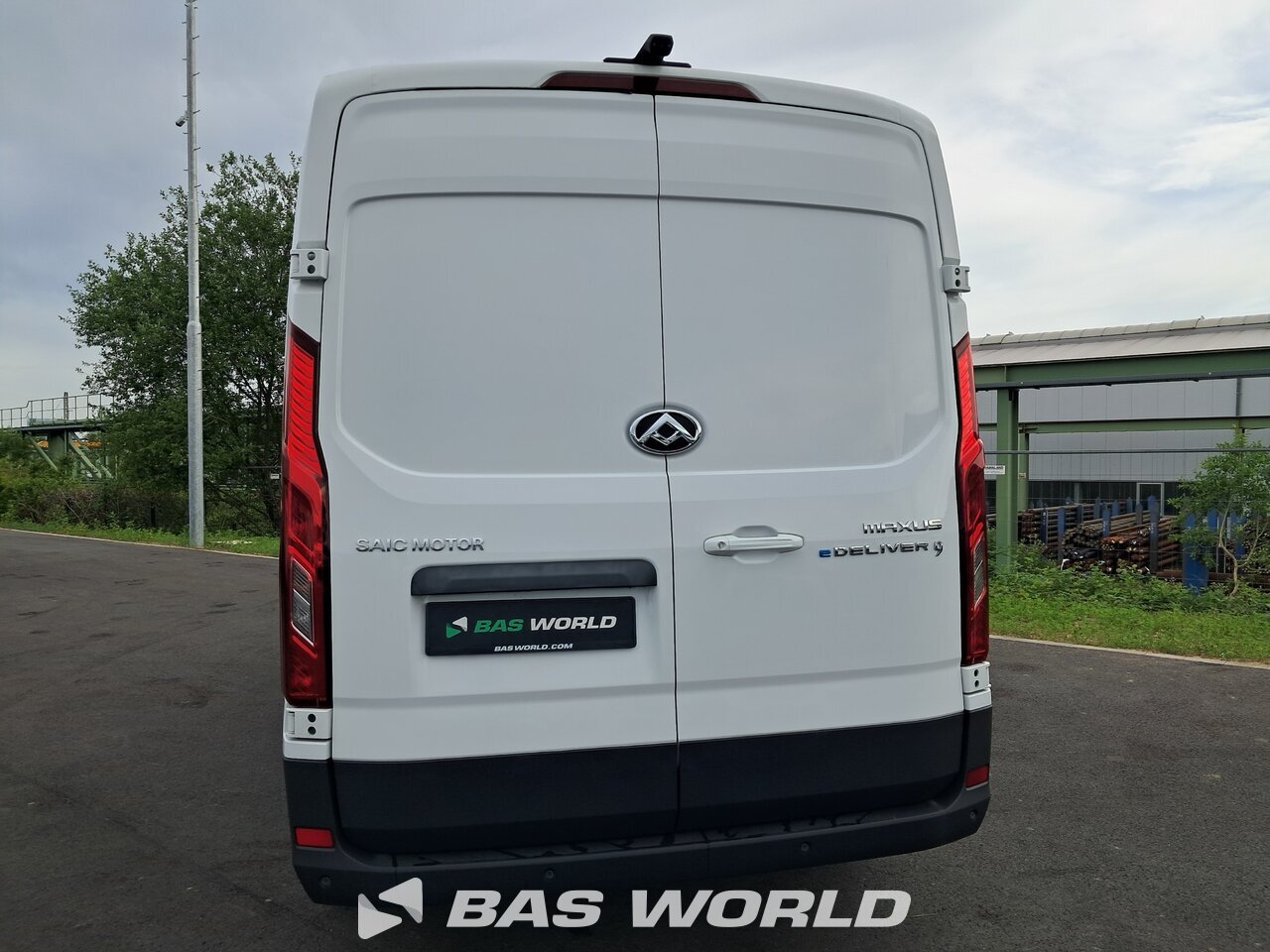 Other : Maxus eDeliver 9 Closed box van