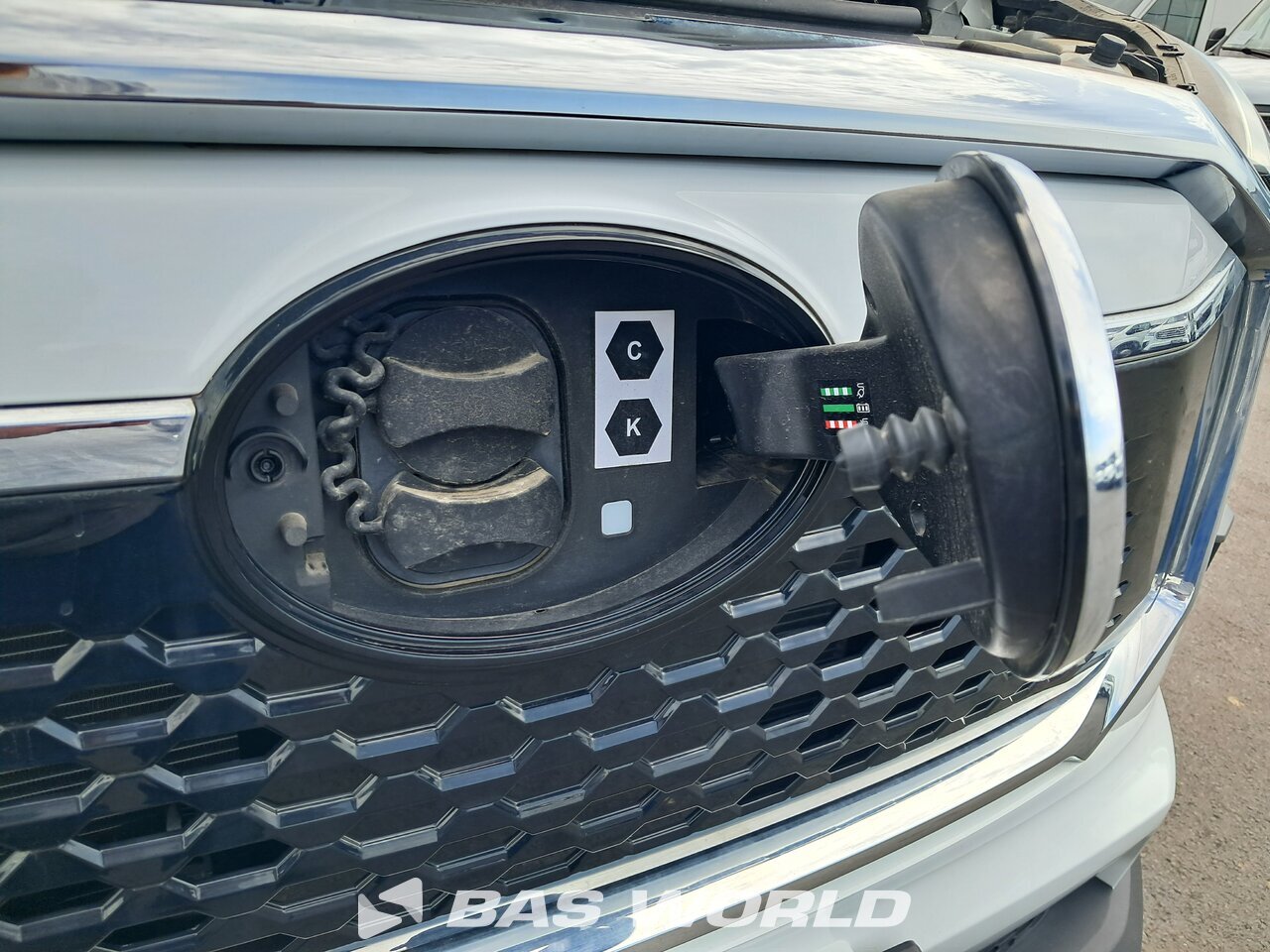 Other : Maxus eDeliver 9 Closed box van