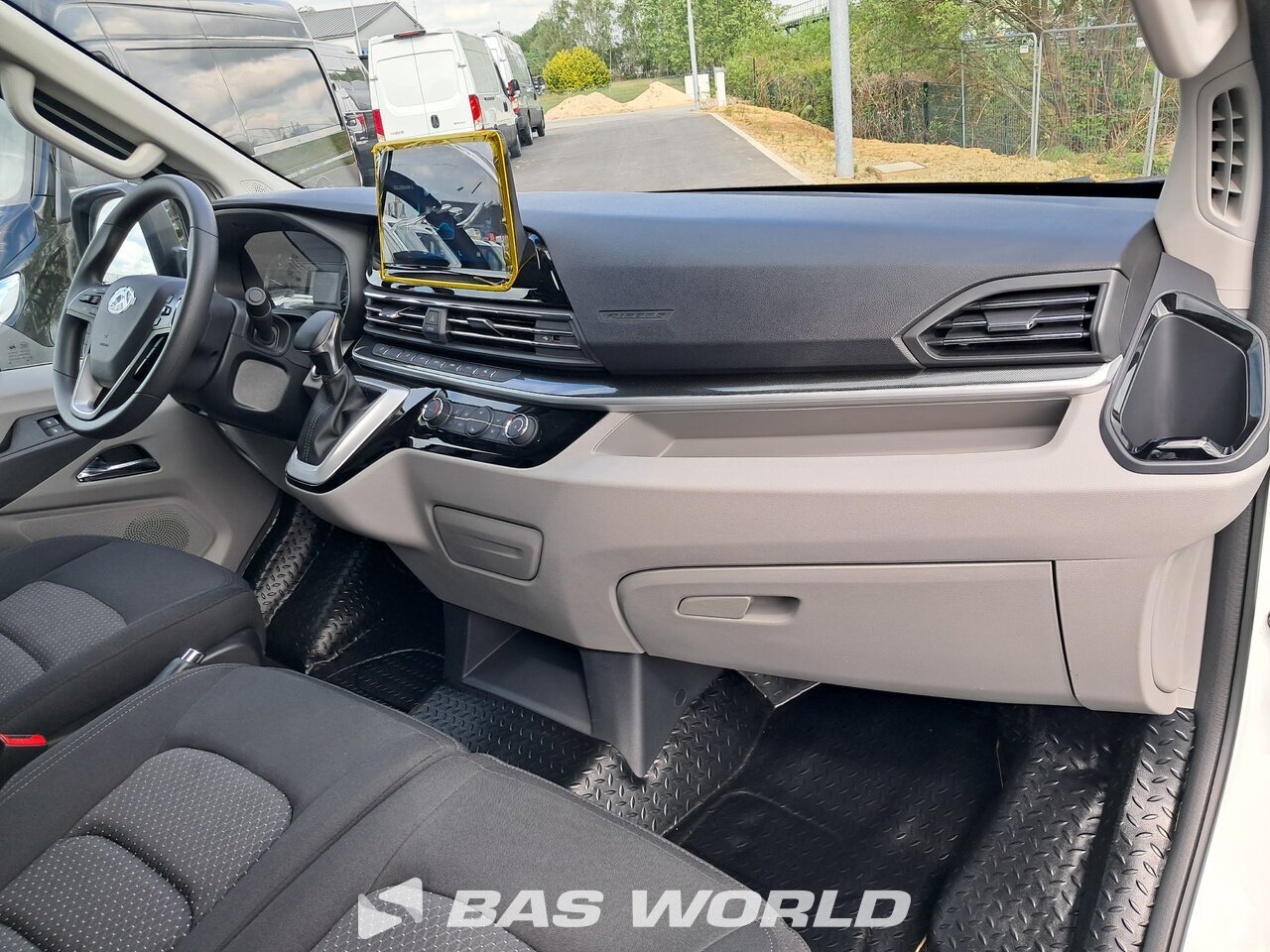 Other : Maxus eDeliver 9 Closed box van