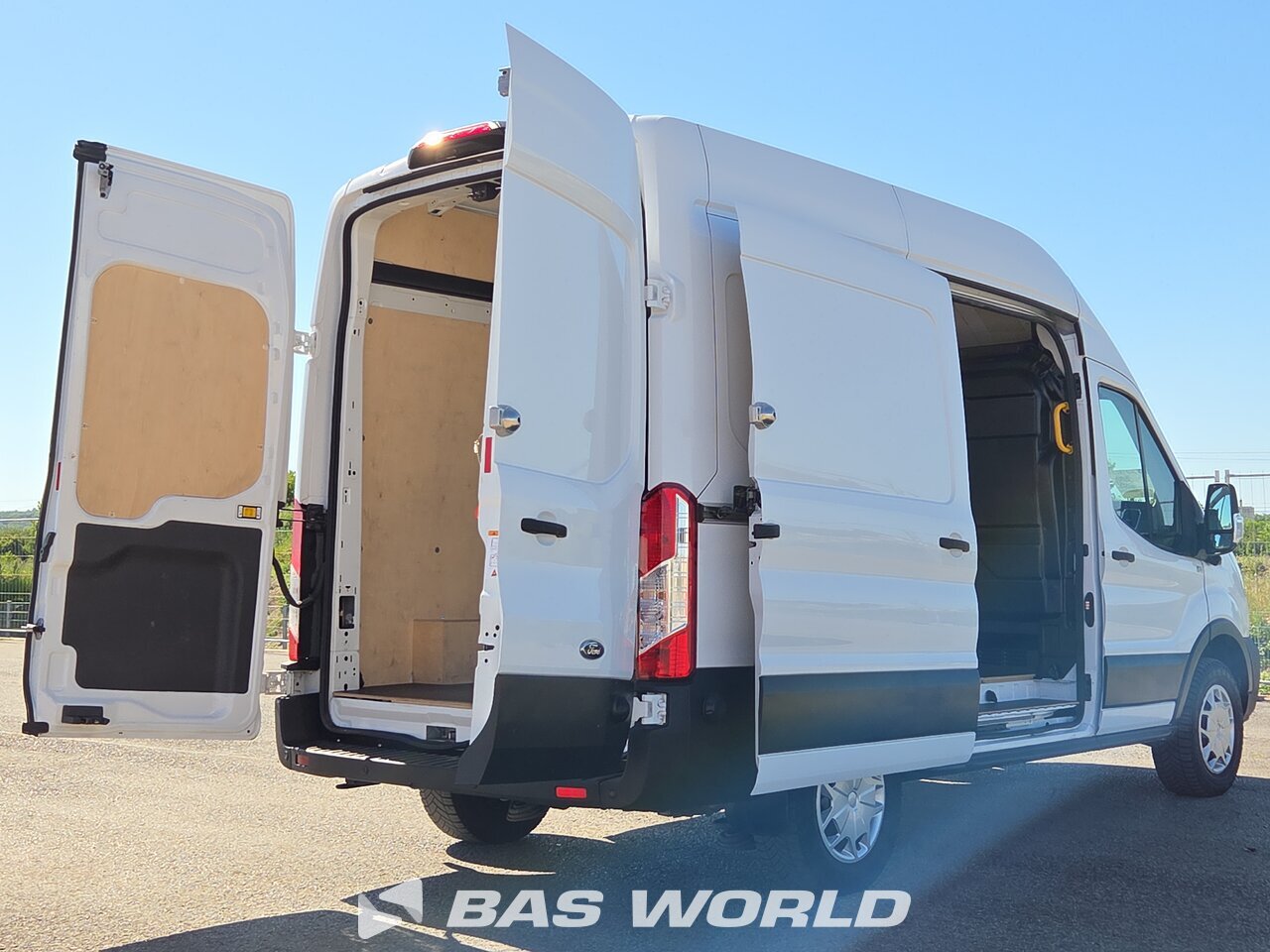 Other : Ford Transit 185pk Furgão