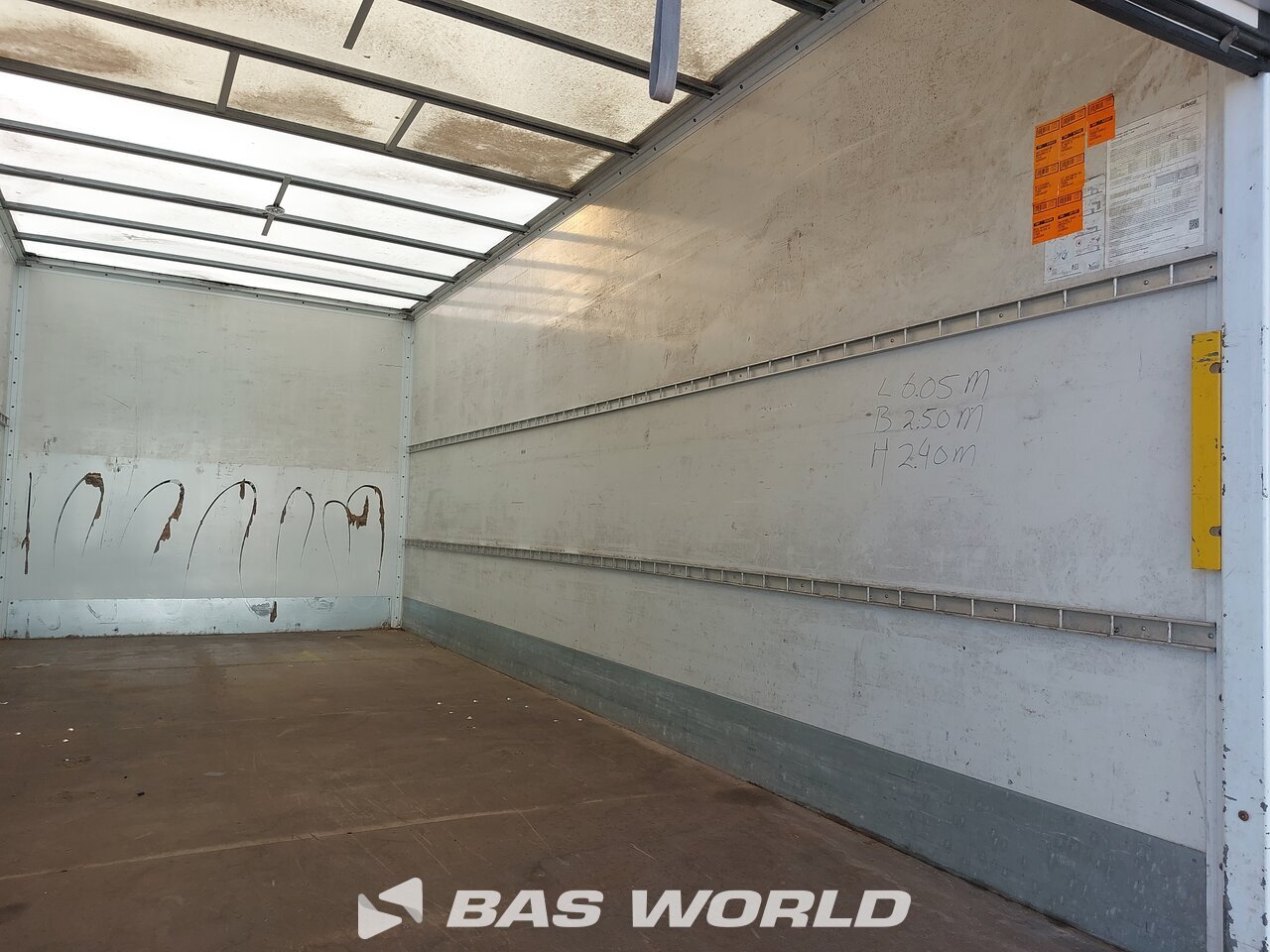 Other : Renault D 180 Kofferaufbauten