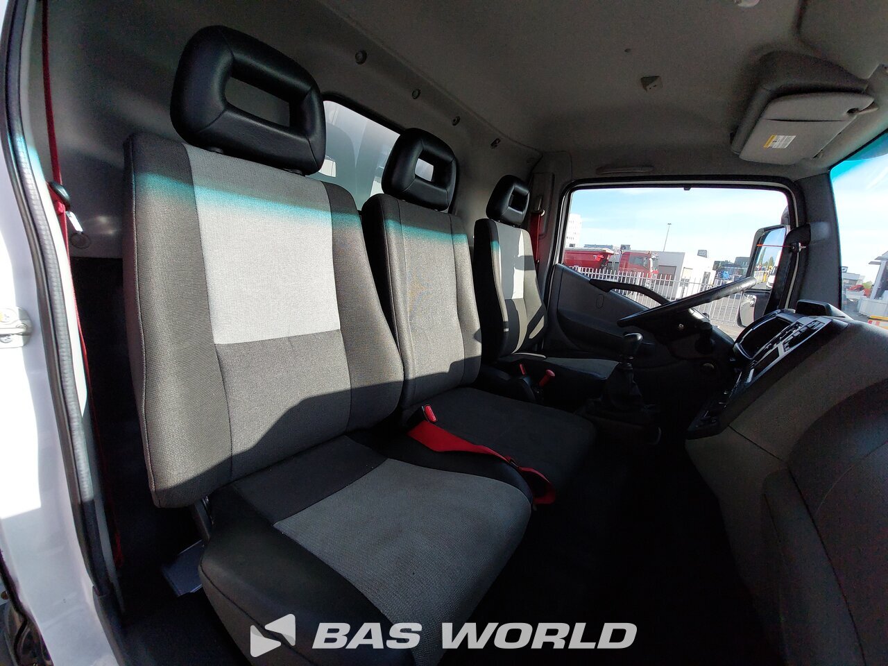 Other : Renault D 180 Kofferaufbauten