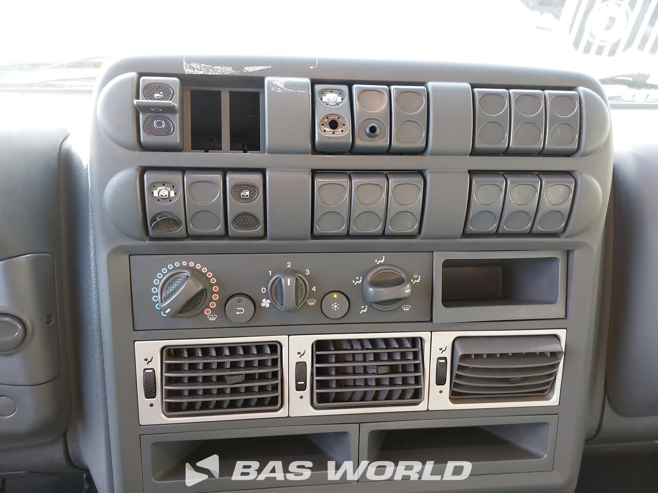 Other : Iveco Eurocargo 140E220 Karoserije furgona