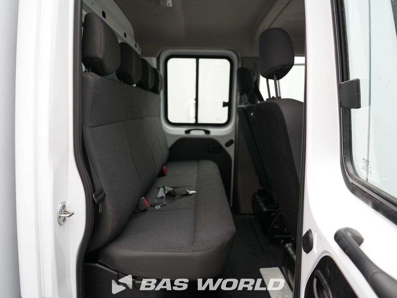 Other : Renault Master 145PK Open