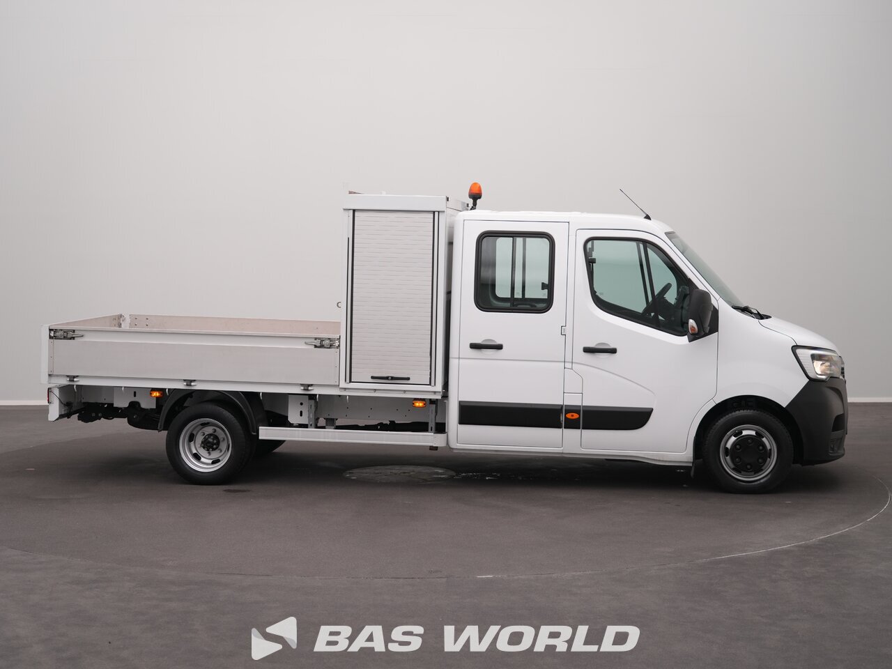 Other : Renault Master 145PK Open