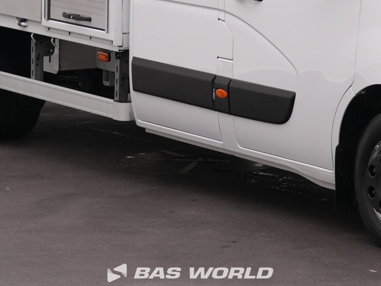 Other : Renault Master 145PK Open