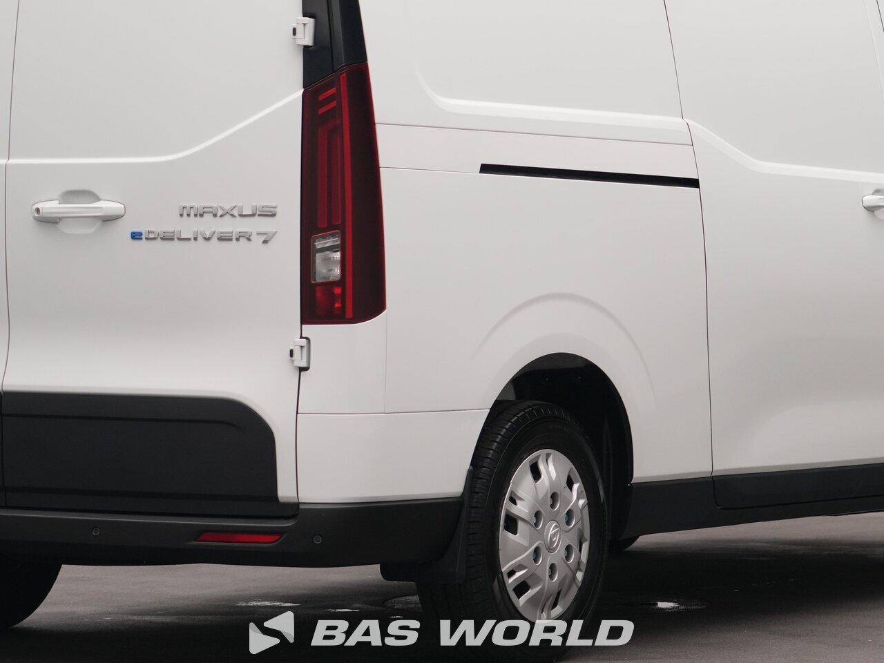 Other : Maxus eDeliver 7 Затворен ван