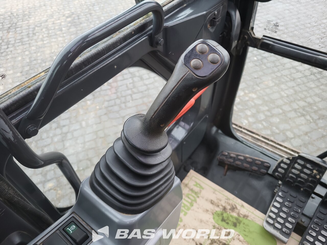 Other : Hitachi ZX135 US-6 Excavadora de cadenas
