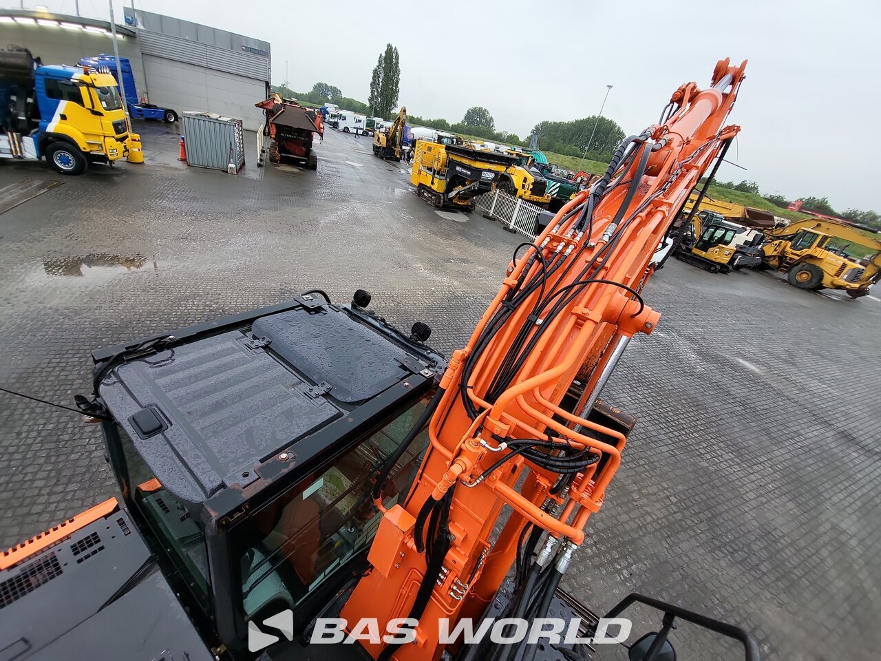 Other : Hitachi ZX135 US-6 Excavadora de cadenas