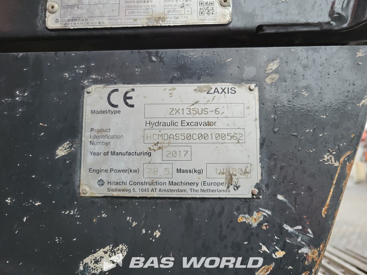 Other : Hitachi ZX135 US-6 Excavadora de cadenas