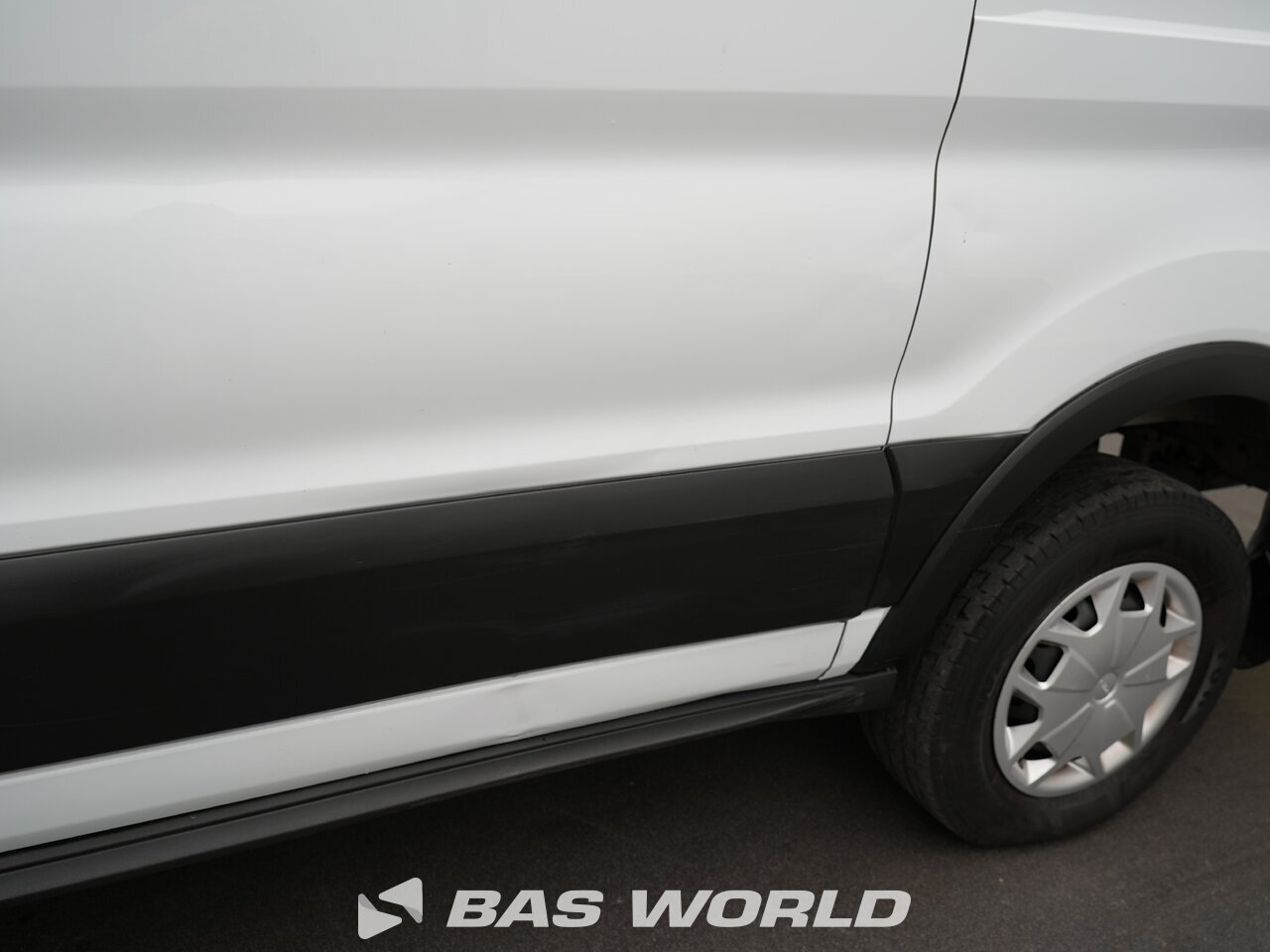 Other : Ford e-Transit 184pk Closed box van