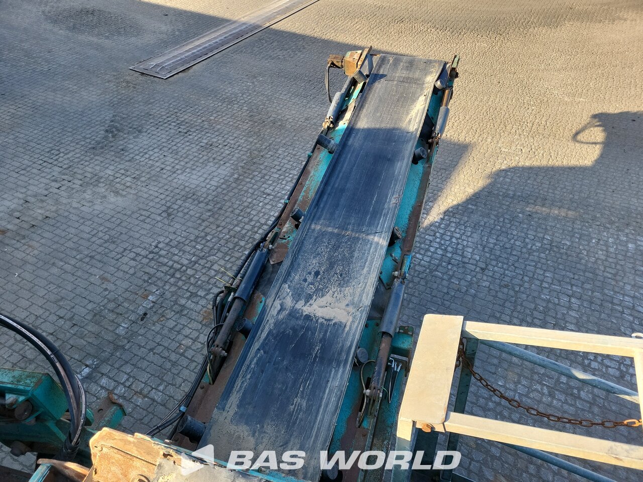 Other : Powerscreen WARRIOR 1400 آلة الغربلة الهزازة