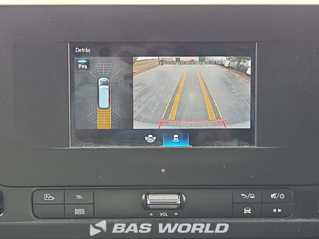 Other : Mercedes Sprinter 215 CDI شاحنة خفيفة بصندوق مغلق