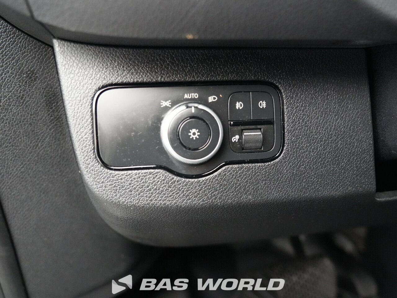 Other : Mercedes Sprinter 317 CDI شاحنة خفيفة بصندوق مغلق