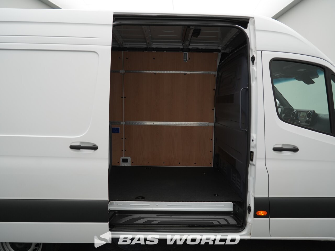 Other : Mercedes Sprinter 317 CDI شاحنة خفيفة بصندوق مغلق