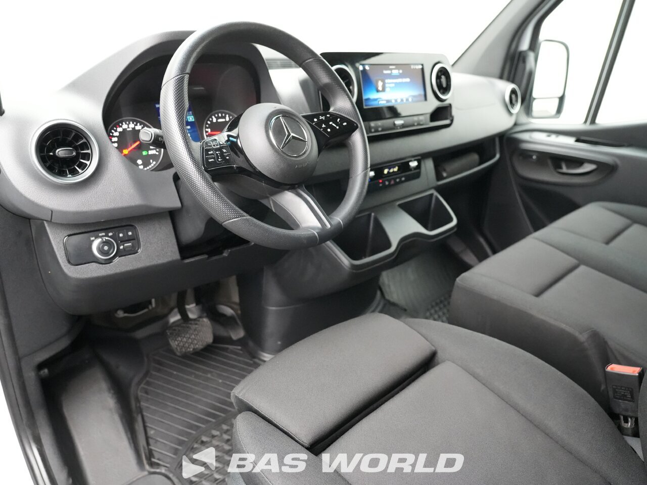 Other : Mercedes Sprinter 317 CDI شاحنة خفيفة بصندوق مغلق