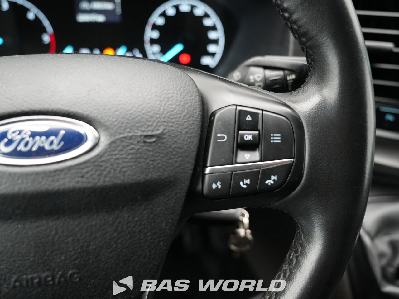Other : Ford Transit Custom  130PK Sluten kylbil
