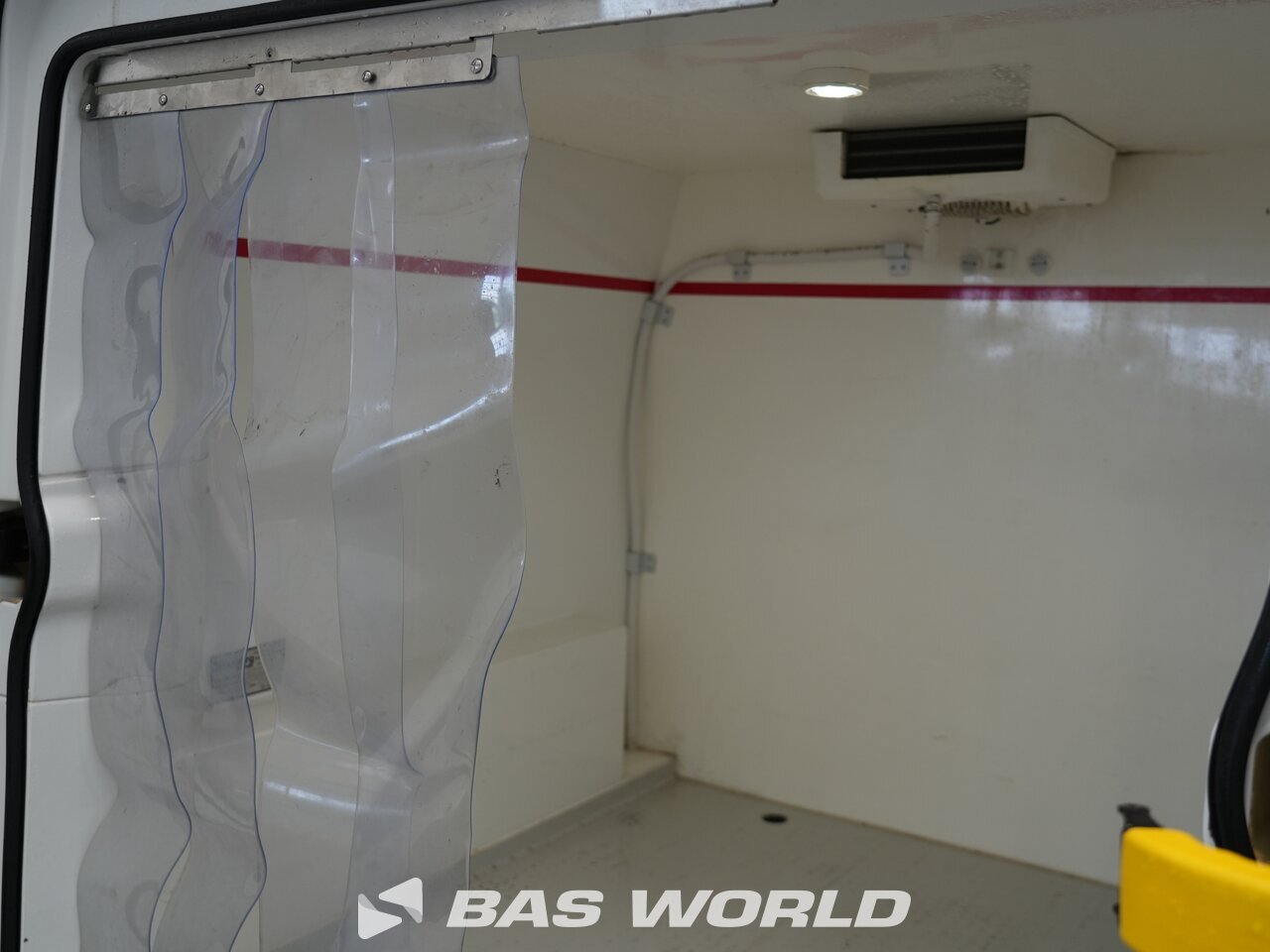 Other : Ford Transit Custom  130PK Sluten kylbil
