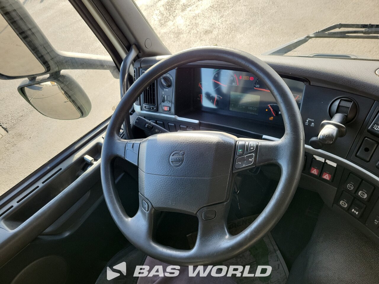 Other : Volvo FM 370 Камиони с кран с кука