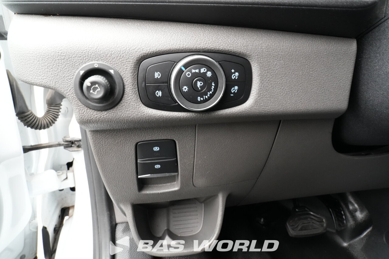 Other : Ford e-Transit 184pk Furgonetka
