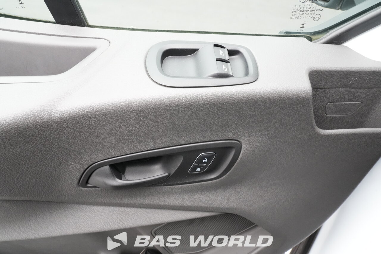 Other : Ford e-Transit 184pk Furgonetka